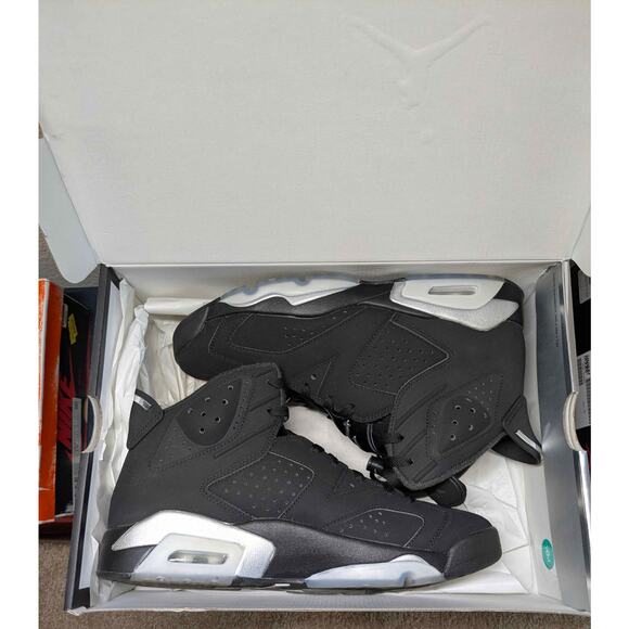 Air Jordan 6 Retro Chrome Metallic Silver Size 10 w/ OG Box main image 4